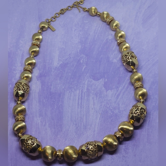 Vintage 1960s Signed Monet Goldtone Chunky Beaded Necklace - Picture 2 of 8